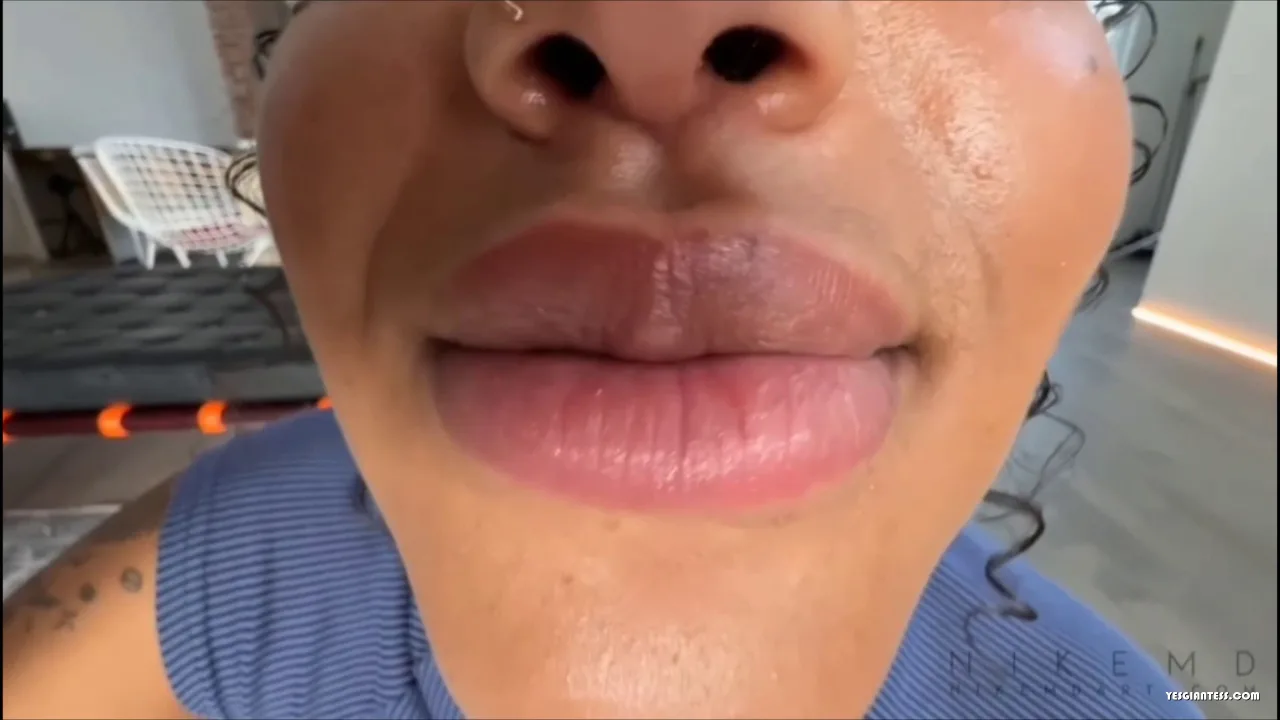 Nikemd – Honey Dew Honeys Day Off