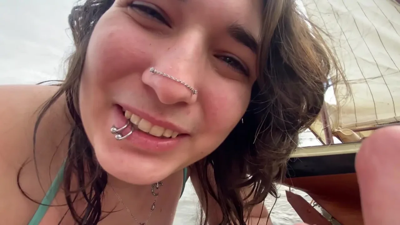 Giantess Eclipse – The Gentle Mermaid