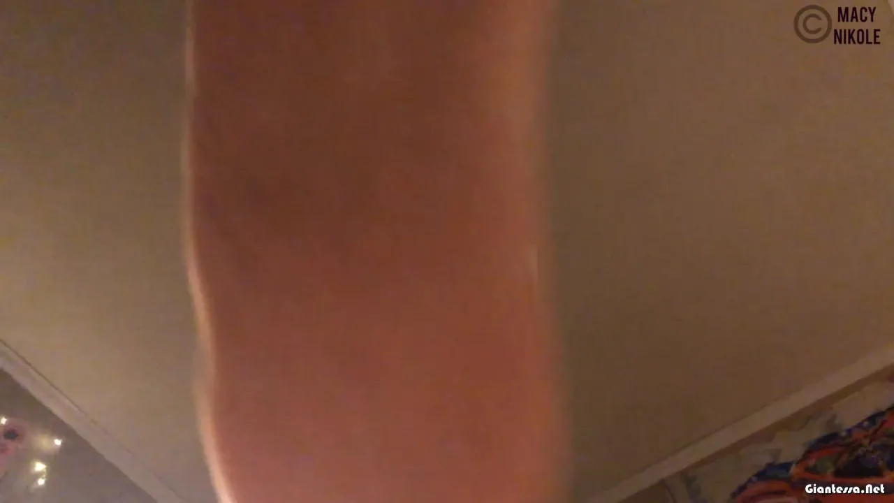 Macy Nikole – Giantess Chase POV