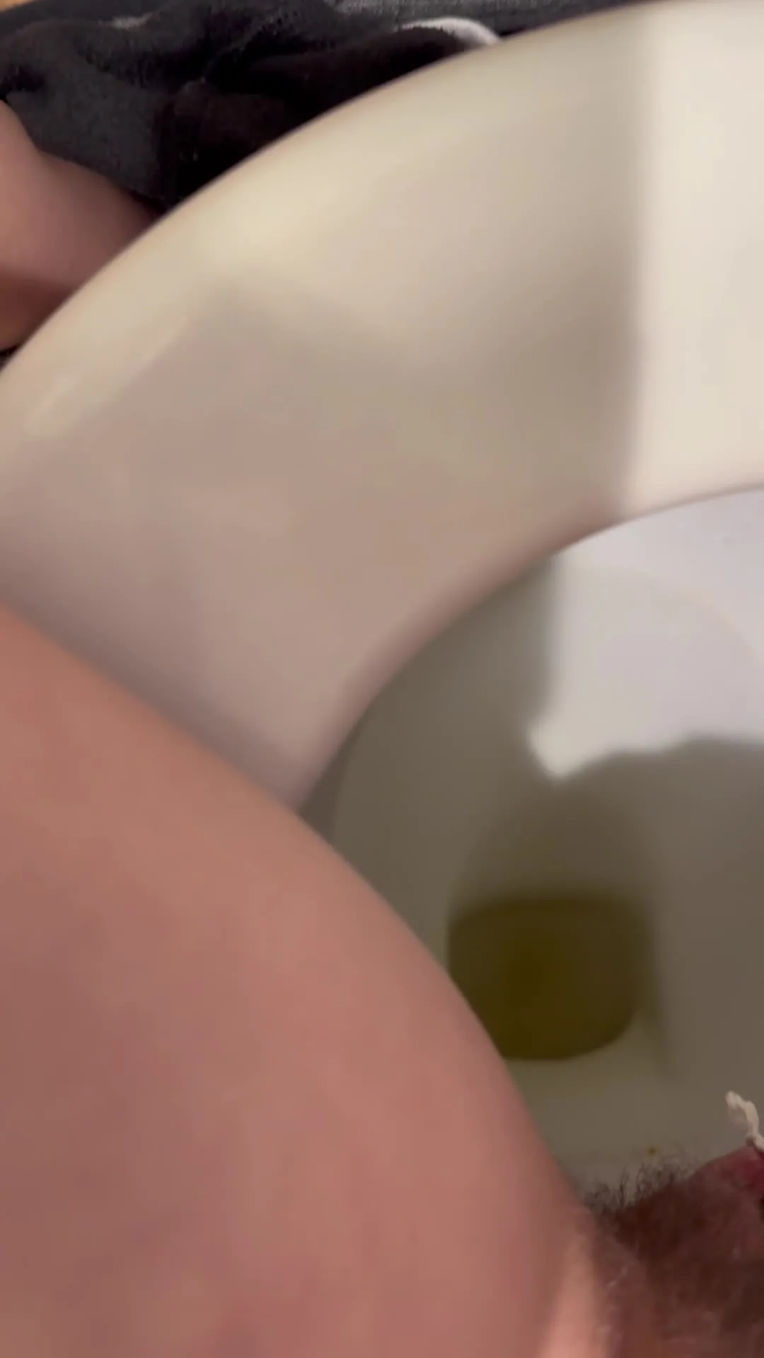SarahWestChococlate13 – Period toilet poo! HUGE MP4 / 4K 1920p