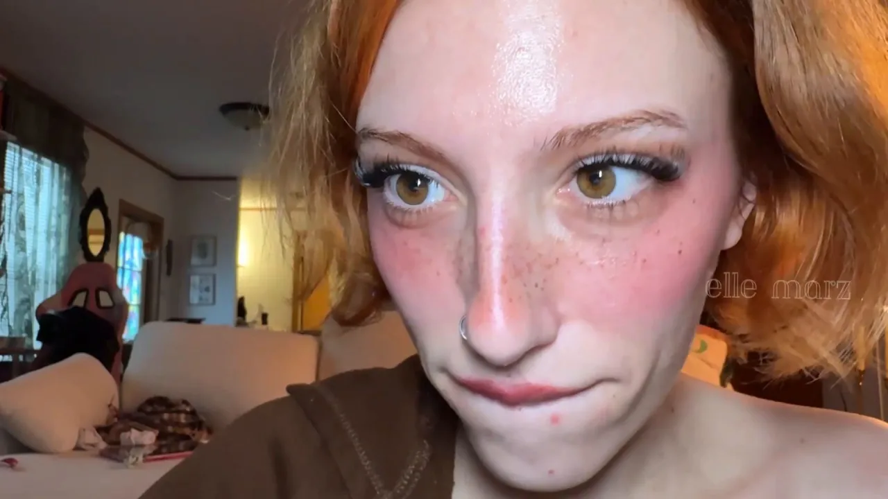 Elle Marz – Convincing Hungry Giant