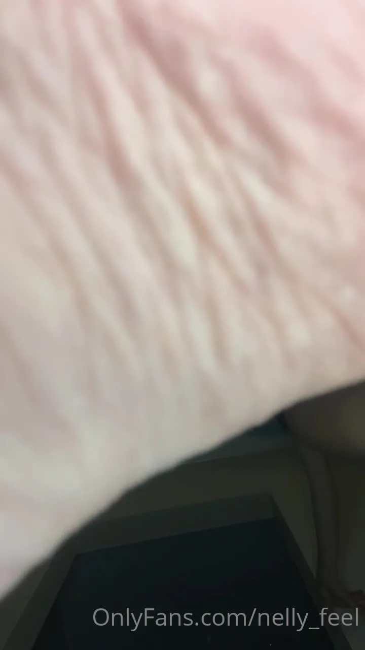 Nelly Giantess – Maybe You Want Me To Scold You My Tinny Man