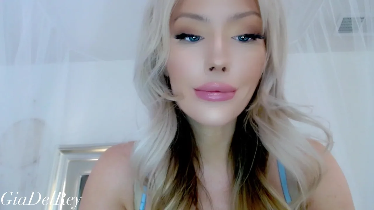 GiaDelRey – POV Giantess is HUNGRY for you