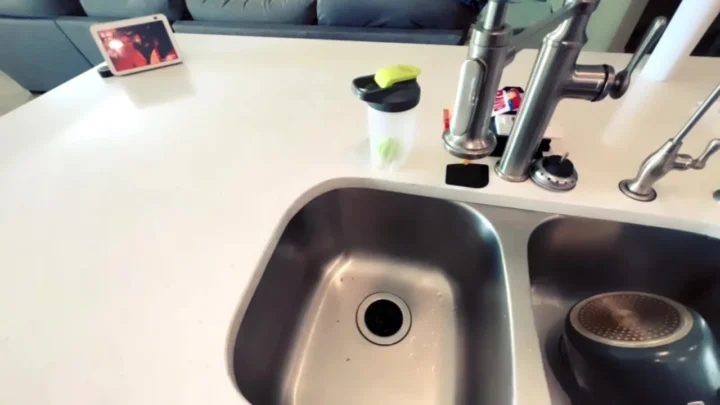 Drea xoxo – Cleaning House