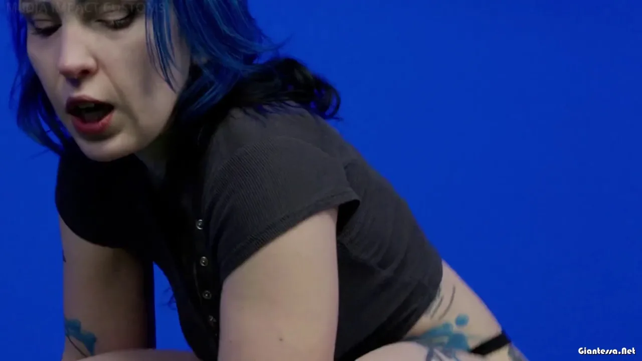 Media Impact Customs – DownTown Takeover Vonka Giantess Ass Crush Feet Vore