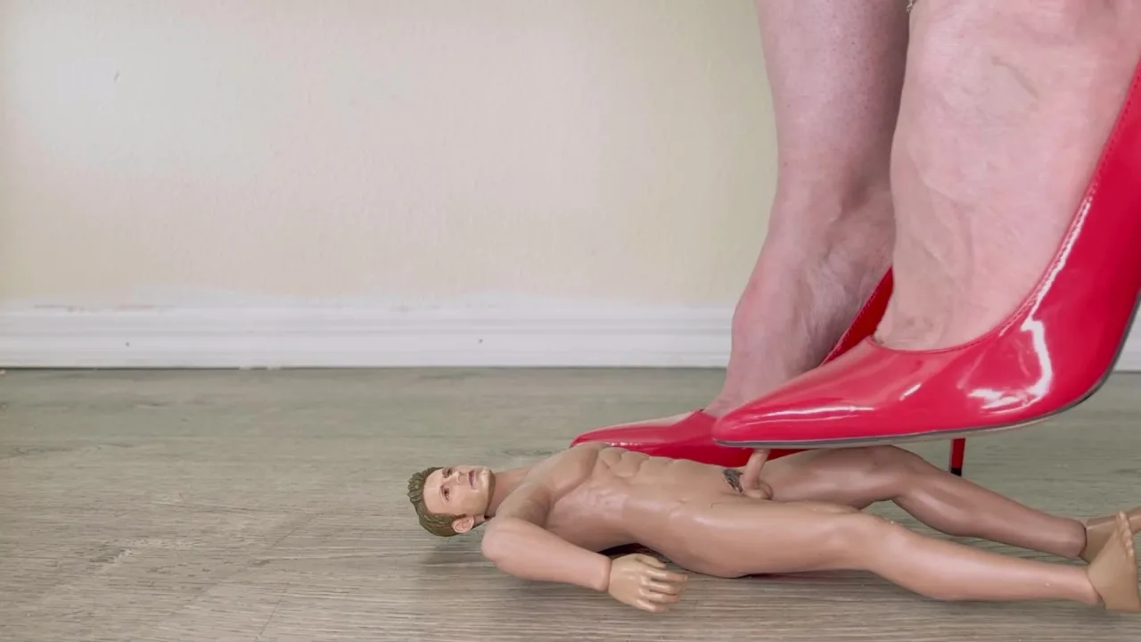 Brianna Kelly – Fucked By Red Heels Giantess Brianna Kelly Shoe Job Footjo