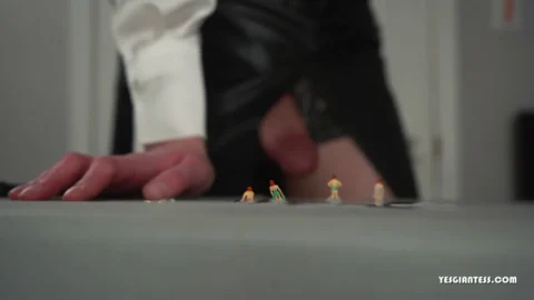 Imilia Audley – Attack of the Office Giantess