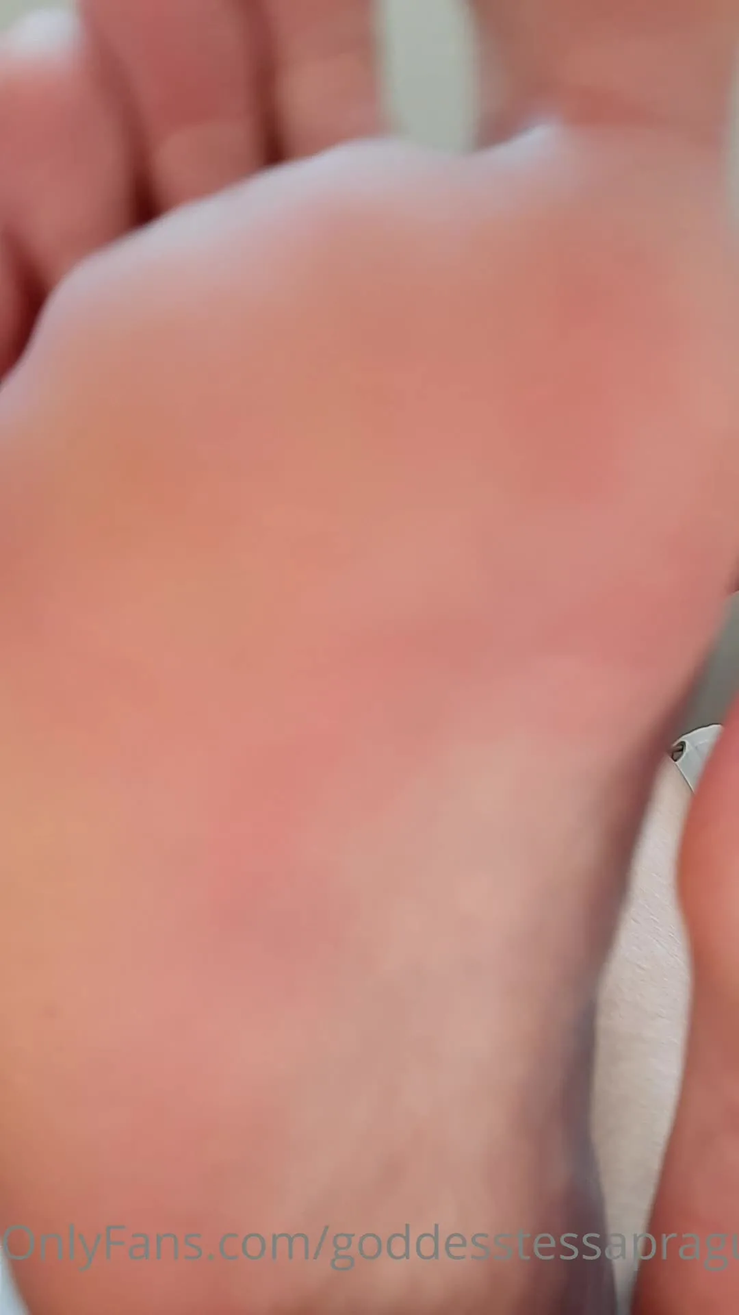 Goddess Tessa – Camera On Ground. Goddess Stomping On You