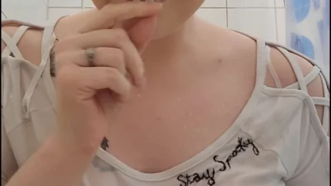 Larger Than Life – Showering with Strawberrie starring Strawberrie Wine