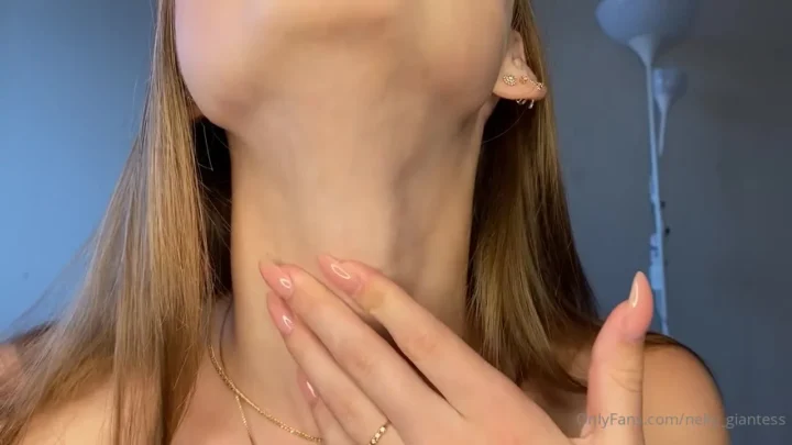 Nelly Giantess – Vore Vides With Gummy Bears