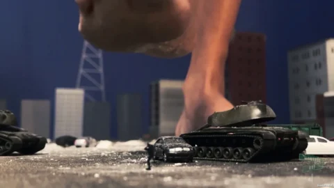 Giantess Ave – Giantess Cleo Weapons Test Giantess Growth FX