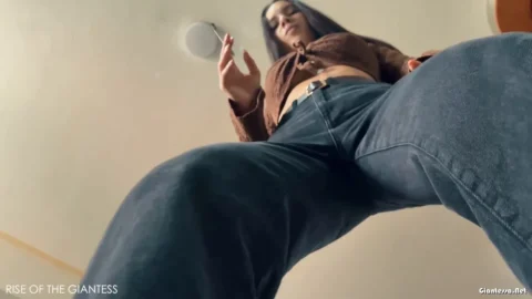 Rise Of The Giantess – SUFFER while you SHRINK
