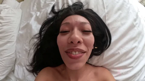 Bratty Foot Girls – Miss Mia Tiny The Next Morning