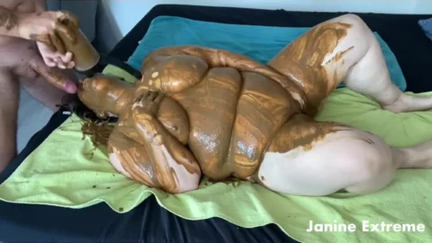 JanineExtreme – Creamy Monday Part I MP4 / HD 960p