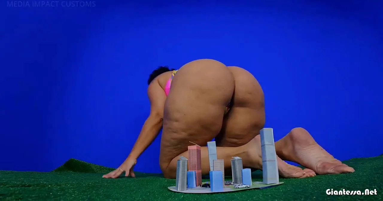 Media Impact Customs – Mega Giantess Workout Sahrye Mega Giantess Crush Feet