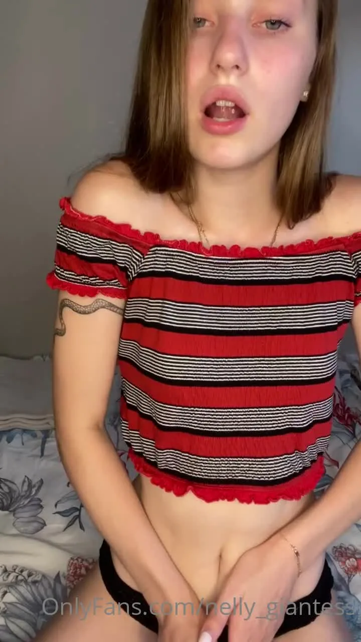 Nelly Giantess – Hey Tiny Man! Do You Like It In My Mouth I Hope You Like It In My Panties