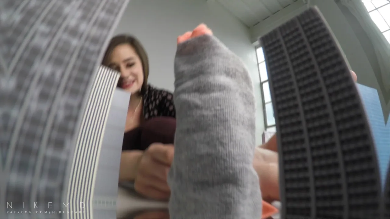 Nikemd – Anastasia Tiny City Foot Play