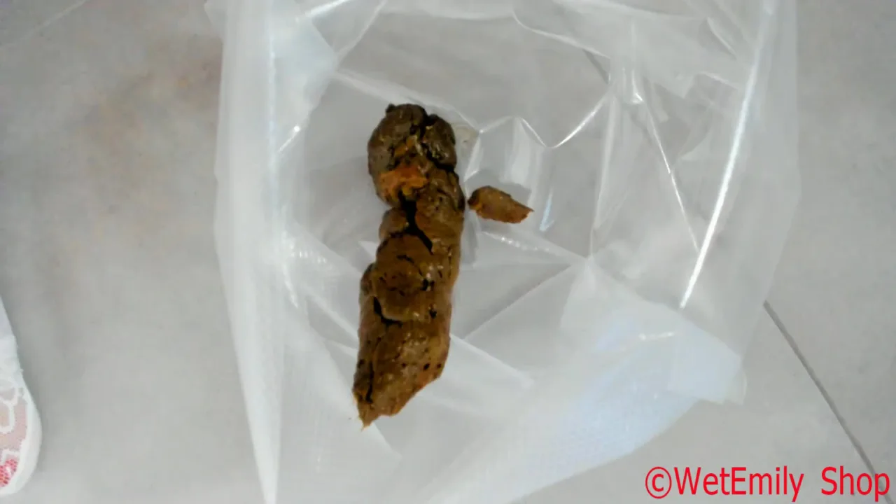 PolaPooping – I am preparing a poop for the buyer MP4 / FullHD 1080p