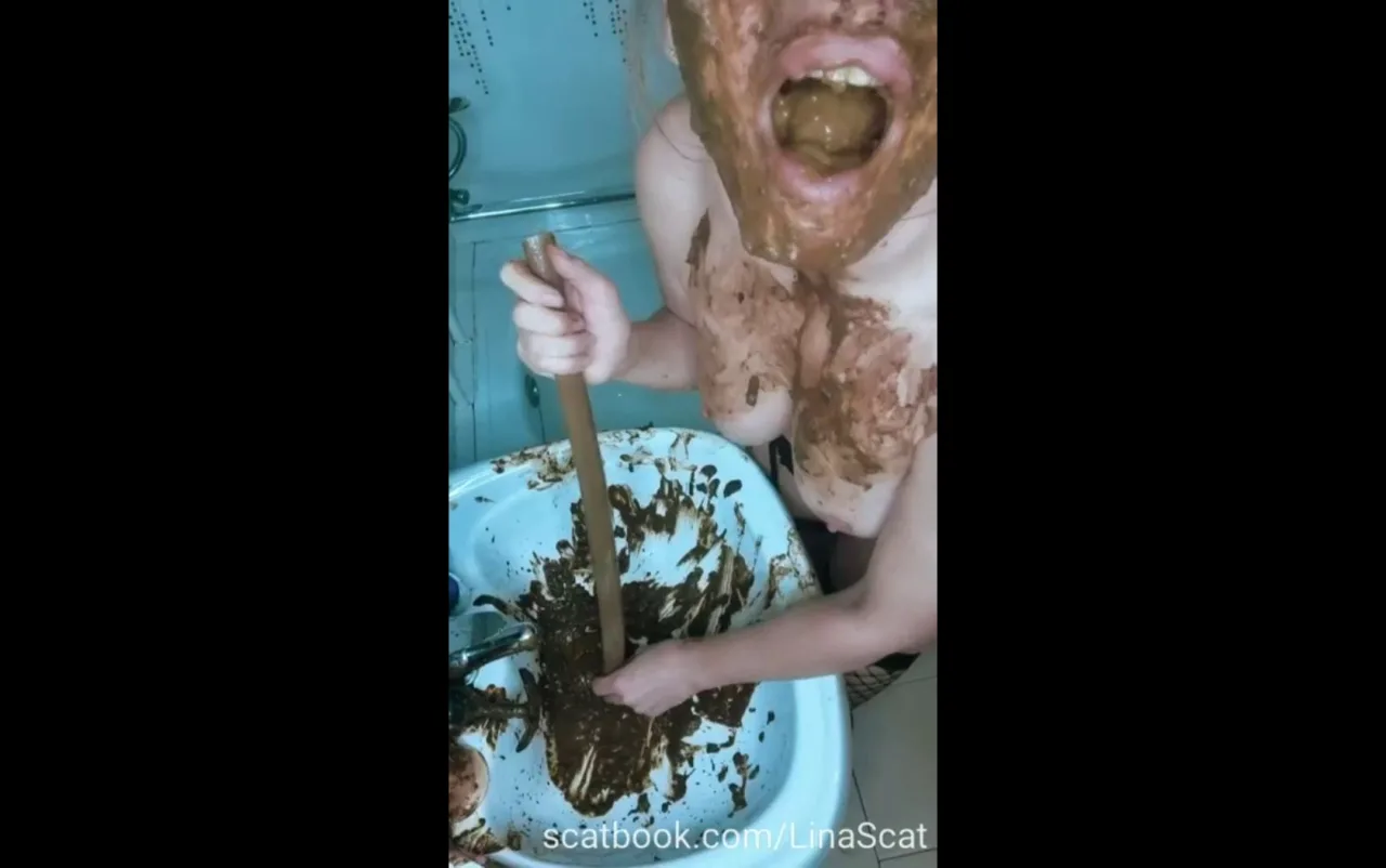 Scat Lina – Shitty sink cleaning with 6 loads