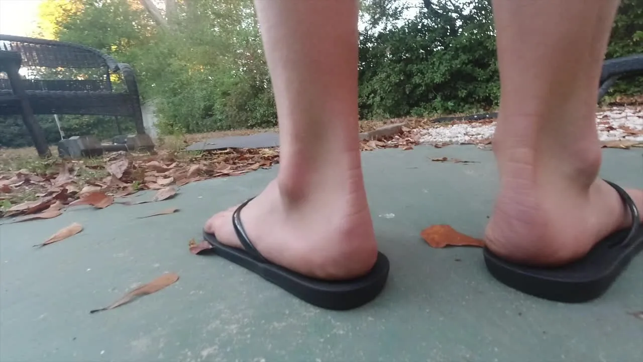 Lora Cross – POV Giantess Feet