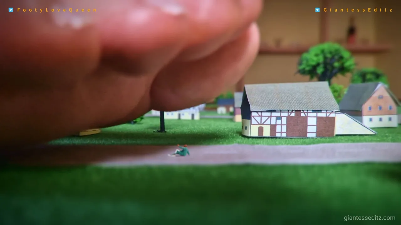 Giantess EditZ –  Giantess FootyQueen Tiny Squid Games Pt.3