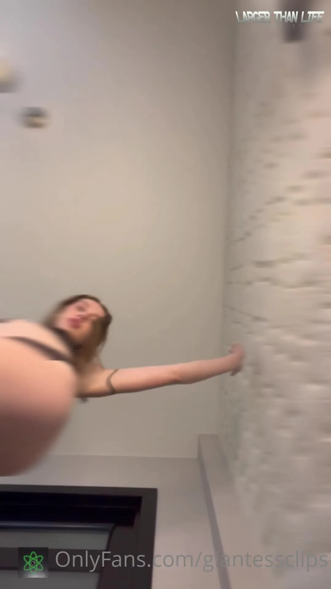Larger Than Life – Worshipping Nellys Feet and Ass