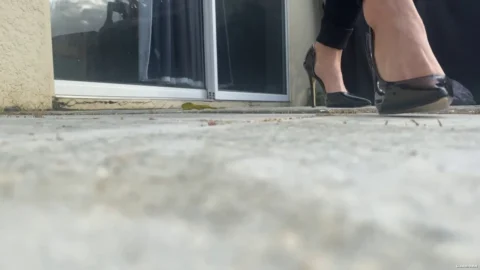 WorldUnseenFilms – Kate in her heels no SFX
