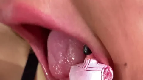 Colombian big ass – extreme domination of giantess with her lip