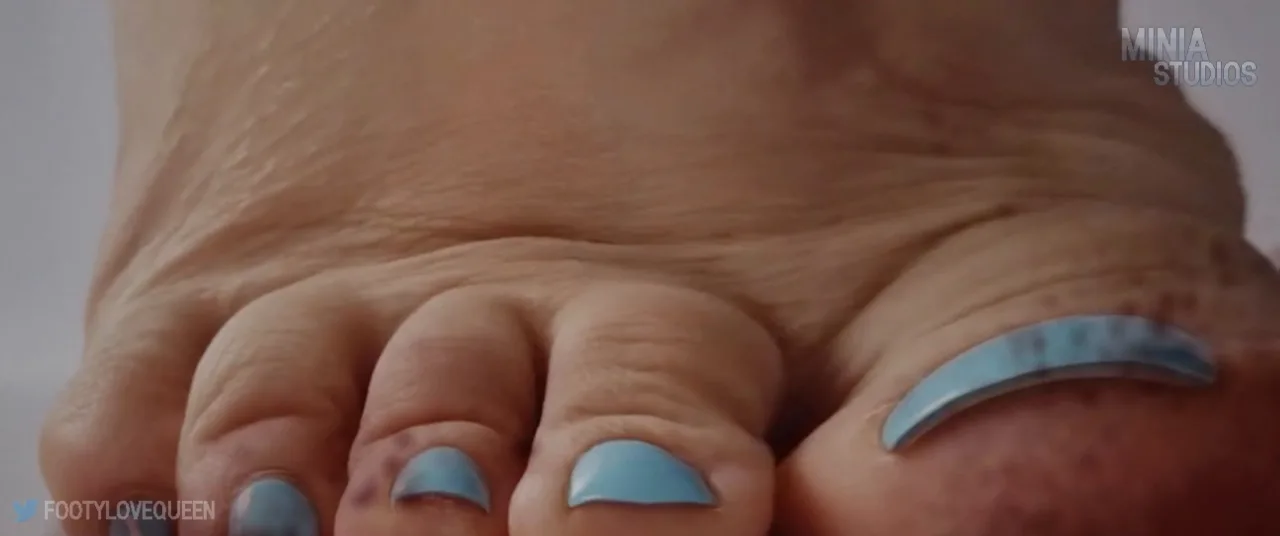 Minia Studios – Katies Instructions Clip FX Patreon w FootyLoveQueen