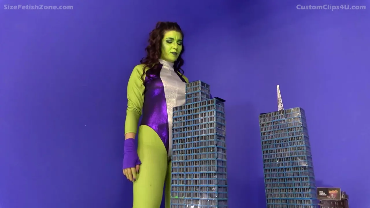 SizeFetishZone / She Hulk Bigger is Better