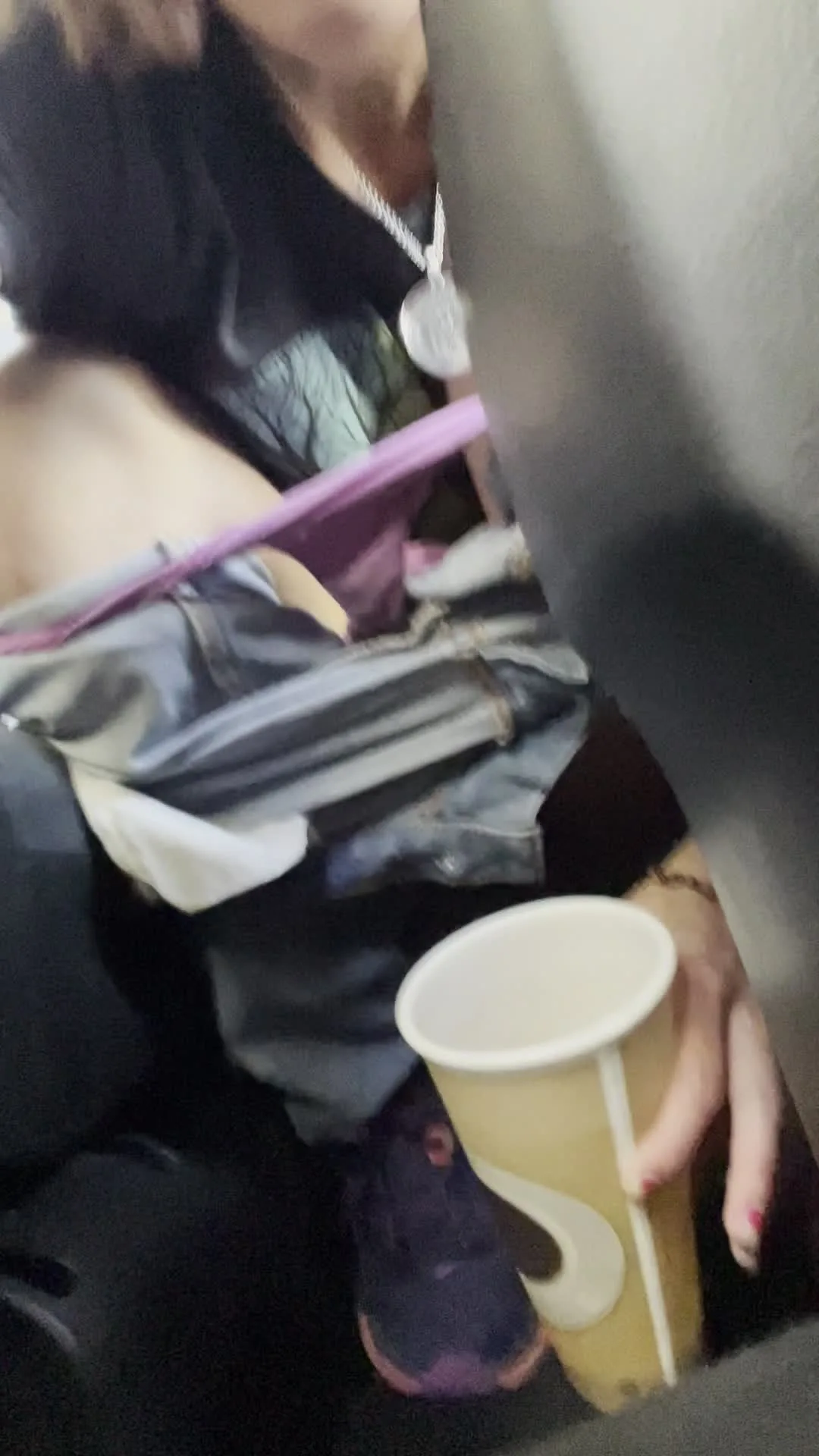 TrixieSquirts – Oops I Peed in my Car! MP4 / 4K